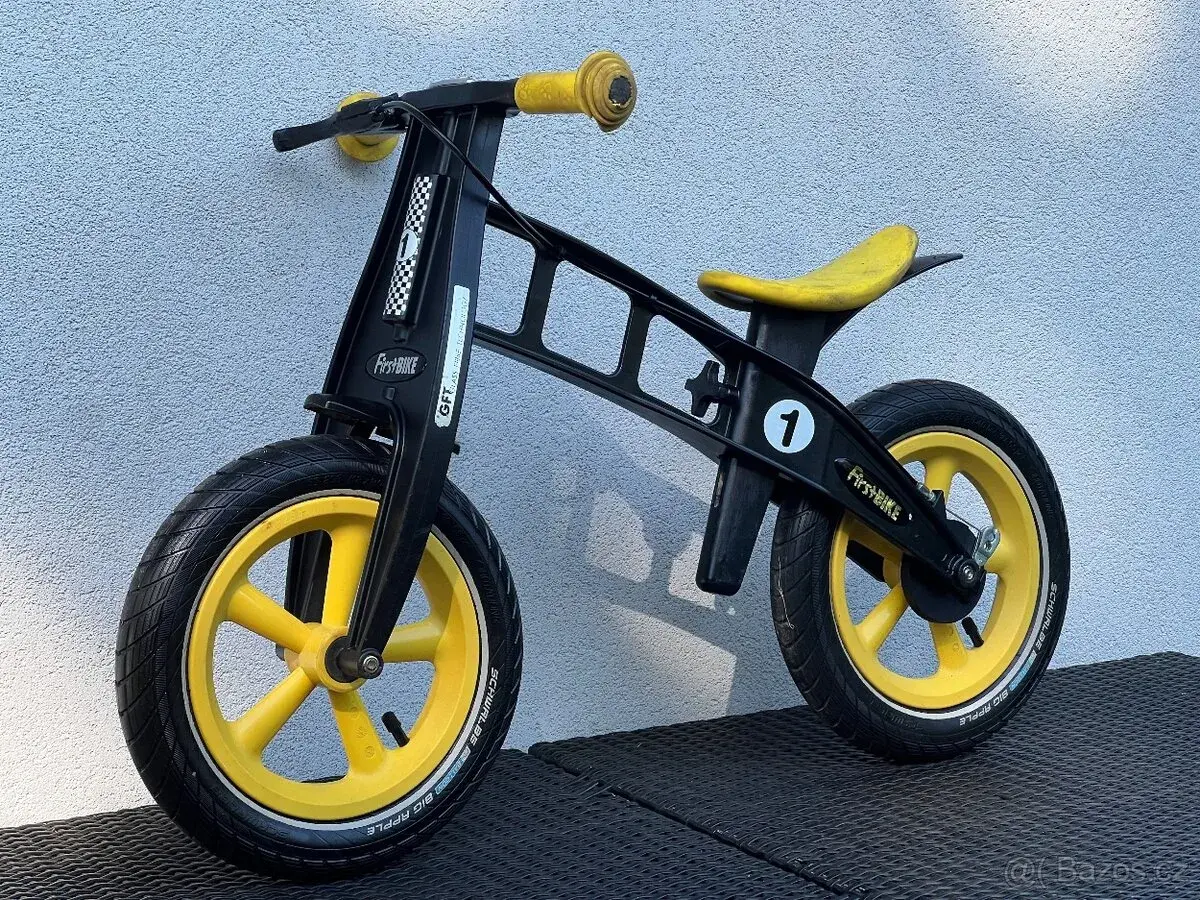 First bike SERVIS žluto černý