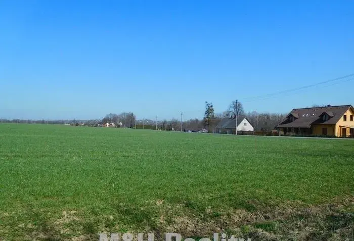 Prodej pozemku 1387m2 v obci Lučina 2.987-Kč/m2