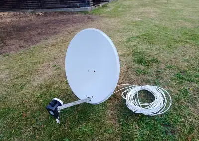 satelitní anténa pro 2 TV