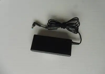 Nabíječka Acer 19V - 4,74A, 90W k notebooku