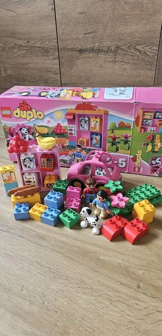LEGO DUPLO 10546 - první obchod