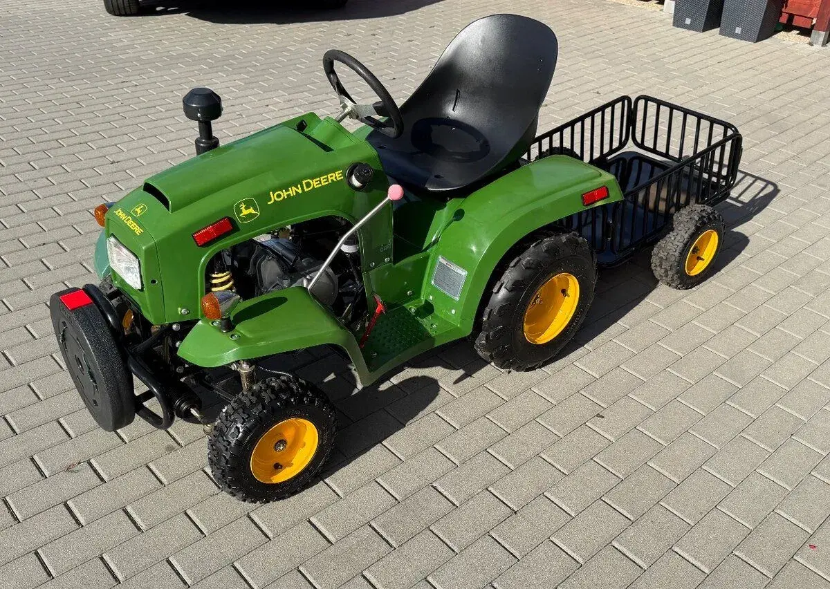 DĚTSKÝ ATV TRAKTOR JOHN DEERE