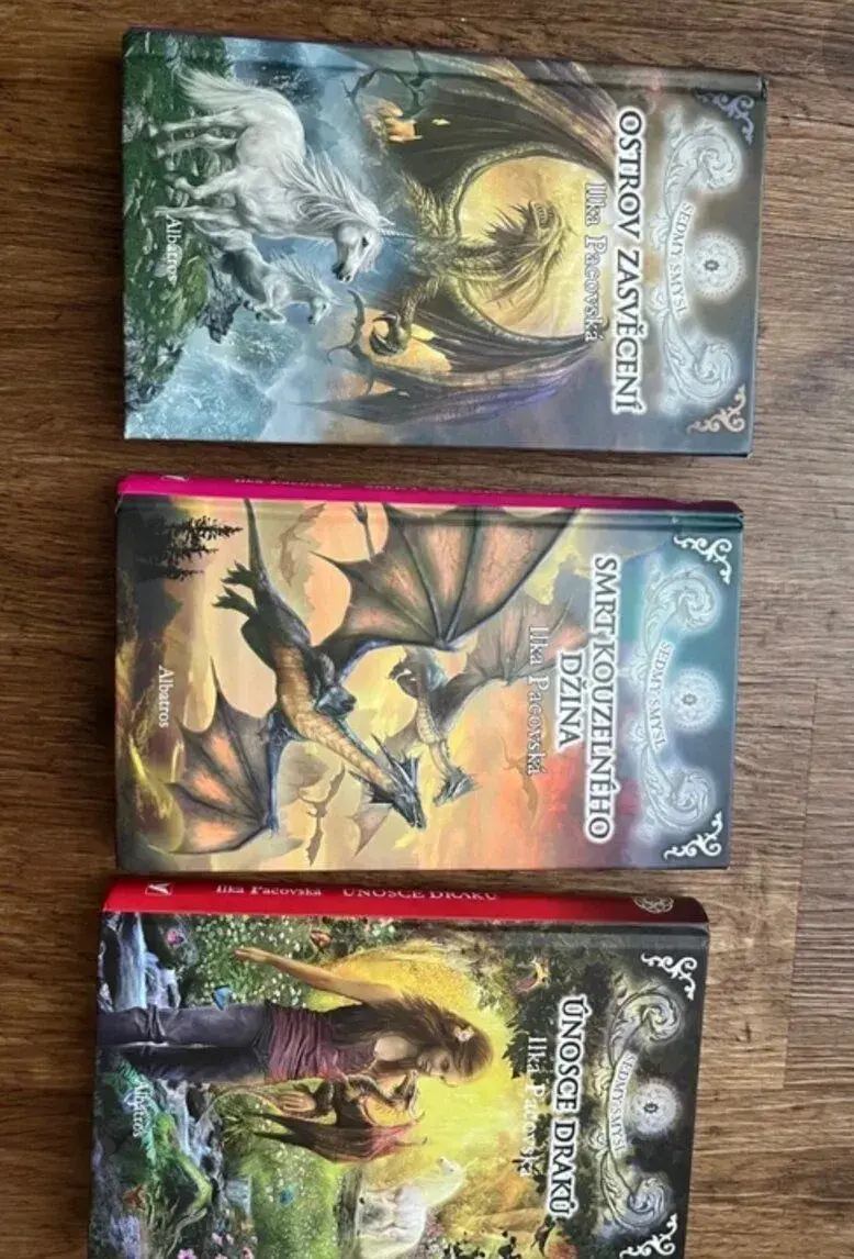3 knihy Ilka Pacovská