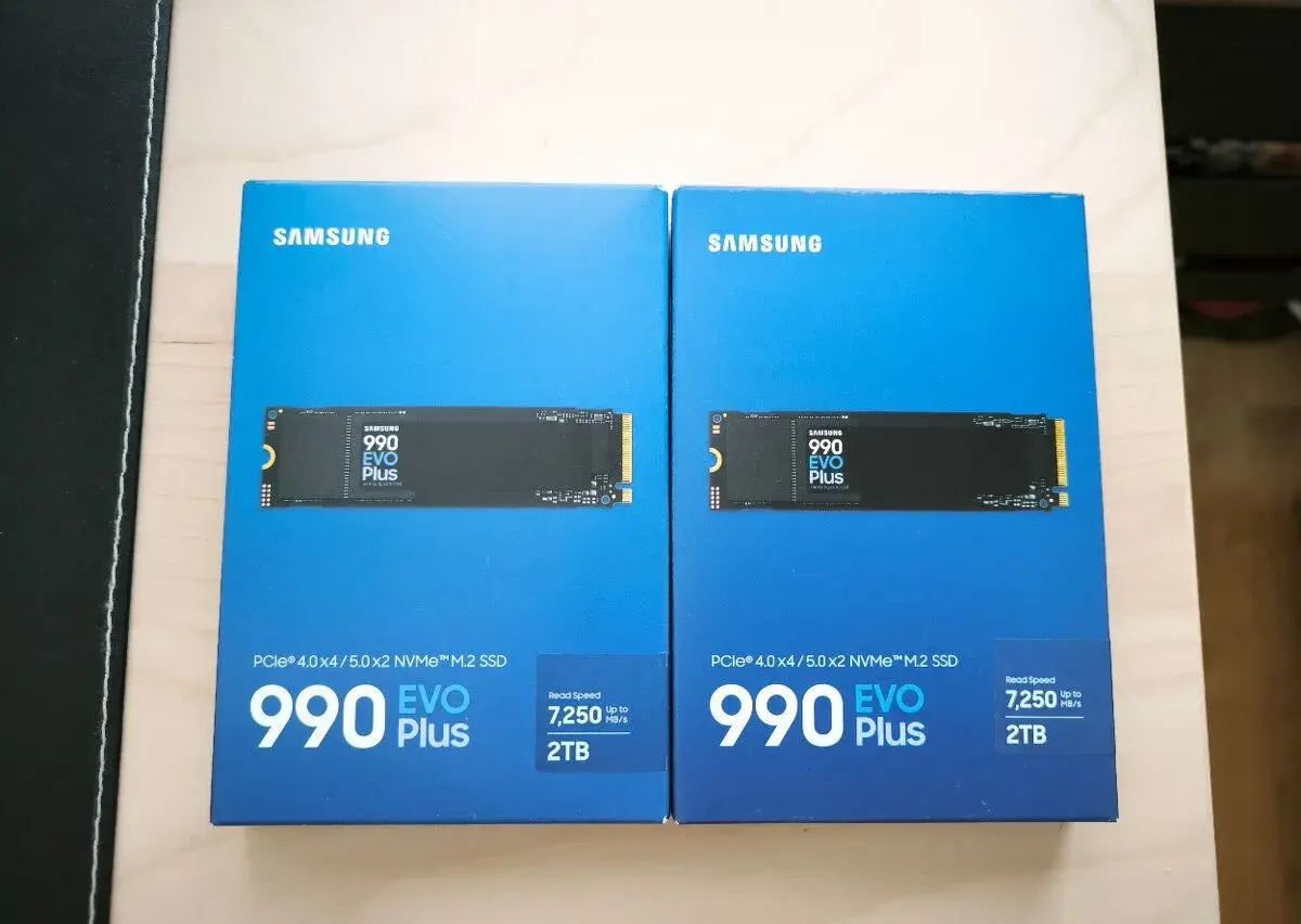 2x Úplně nové nerozbalené Samsung 990 EVO Plus 2 TB SSD
