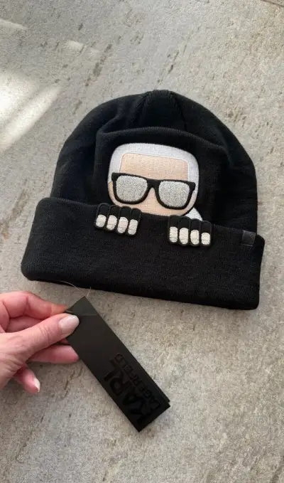 Dámská čepice Karl Lagerfeld