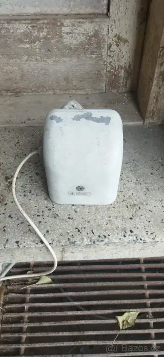 Motorek na gril na 220V IP65 VODĚODOLNÝ