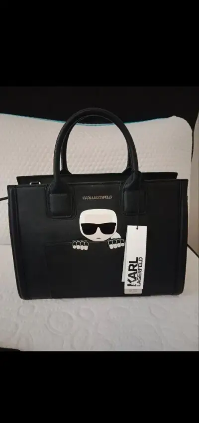 Karl Lagerfeld vysoce celokožená kabelka