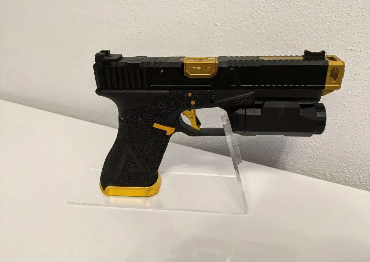 TM G17 (Ageny Arms NOC)