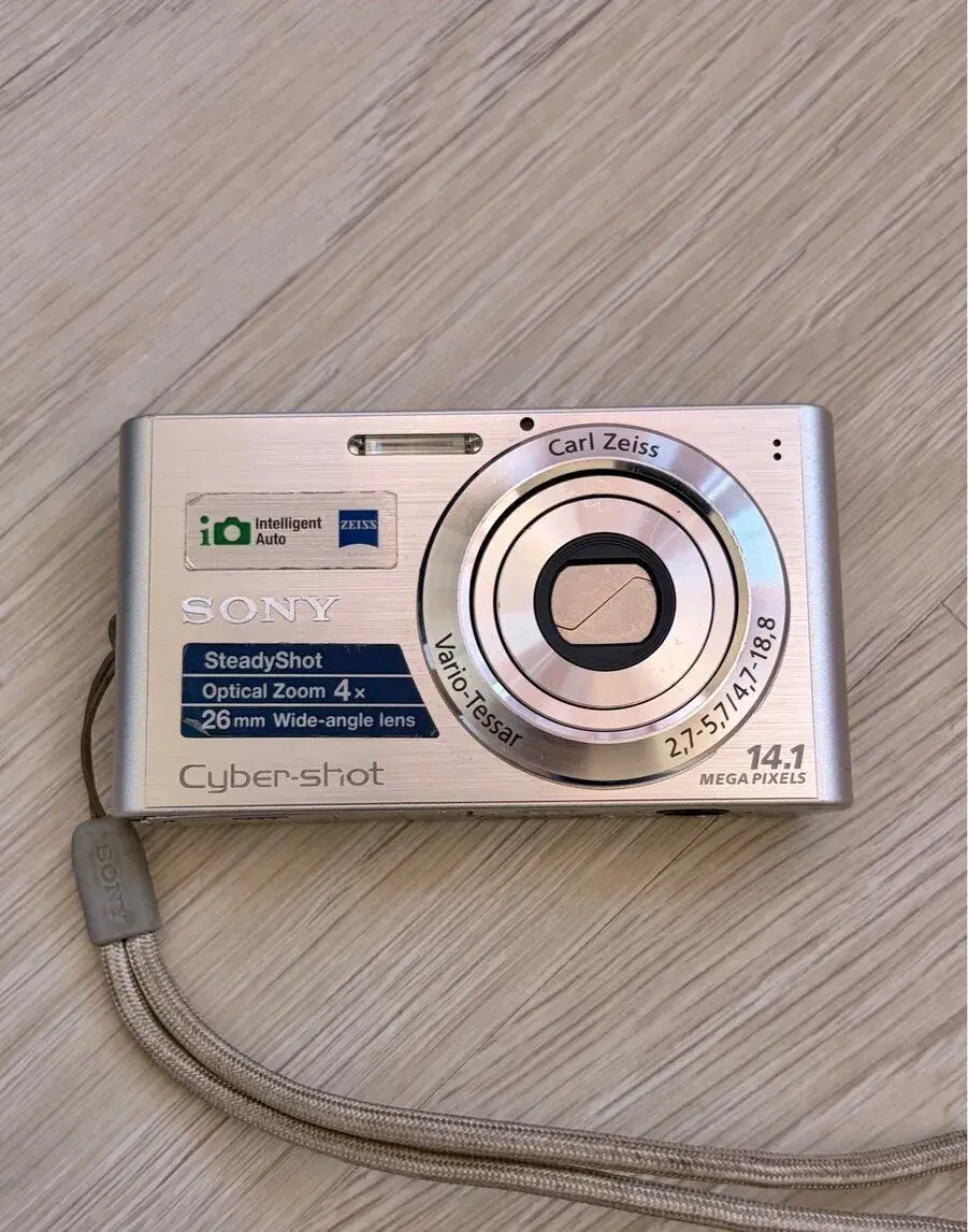 Sony Cyber-shot DSC-W320 – Carl Zeiss, 14,1 Mpx