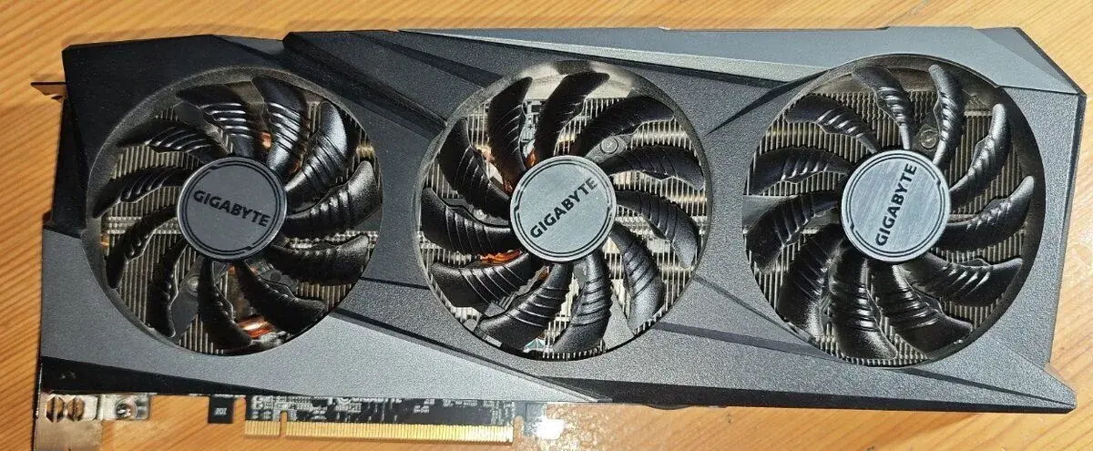 GIGABYTE RX 6600 XT GAMING OC PRO 8G – 8 GB, otestovaná