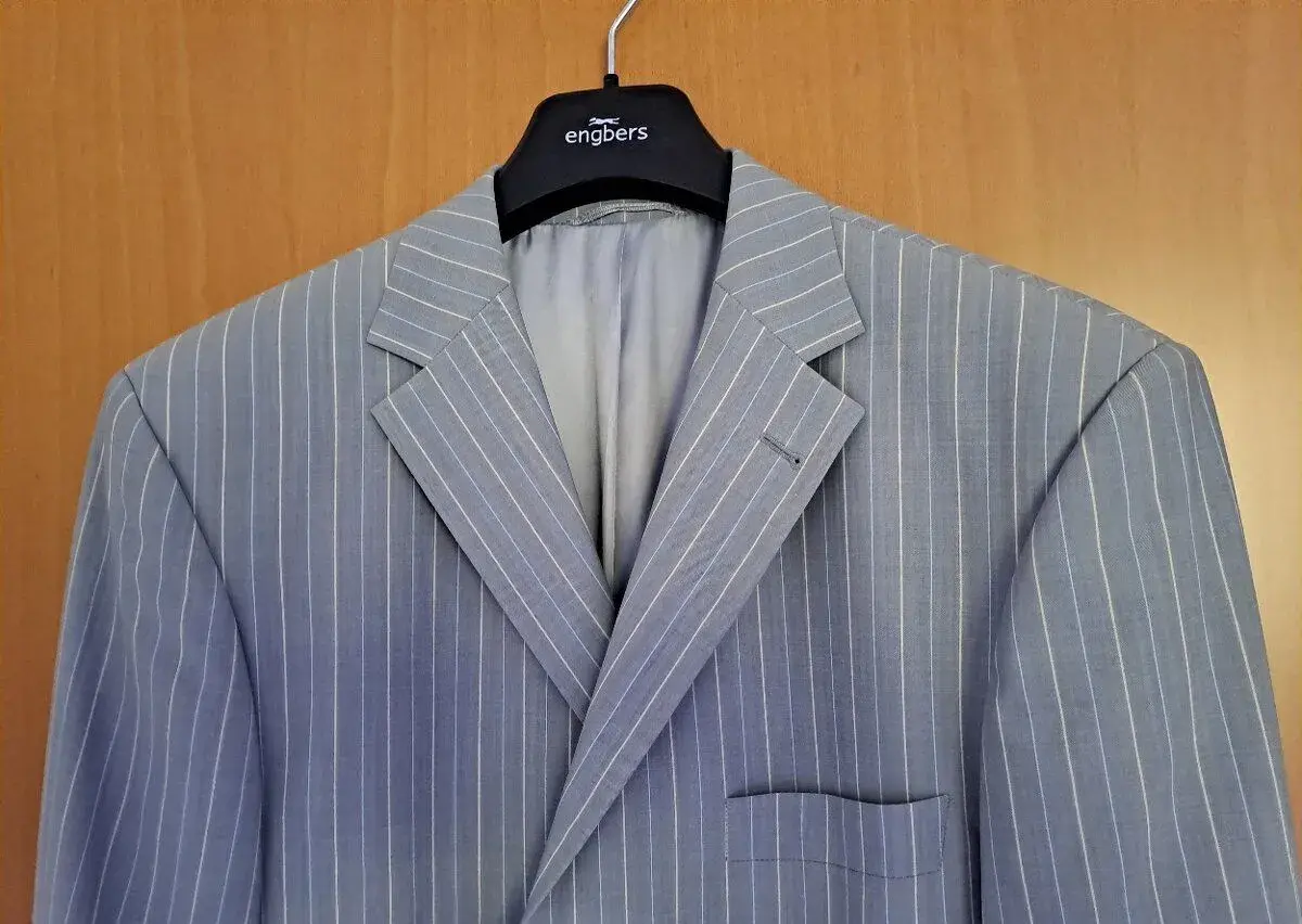 ELEGANTNÍ SAKO VHODNÉ PRO ŠPIČKOVÉ MANAGERY – VEL. 52