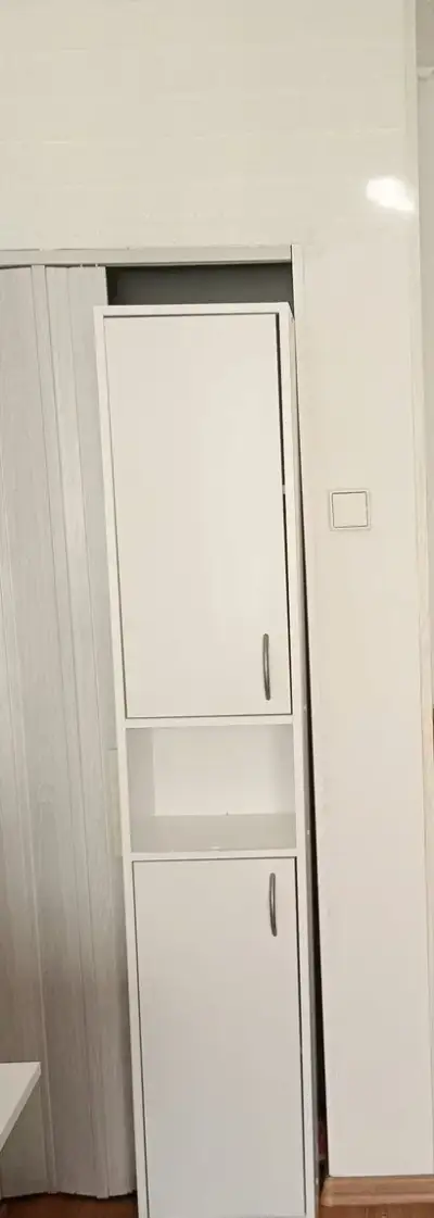 Koupelnová skříňka