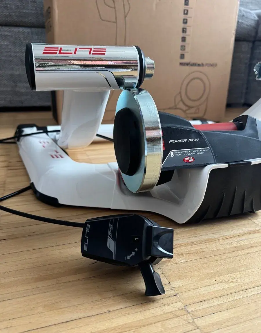 Cyklotrenažér Elite Qubo Power Mag Smart B+