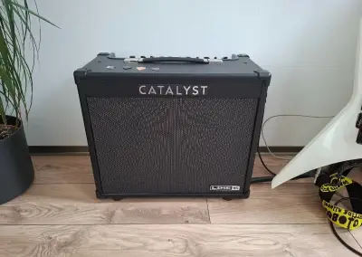 Kytarové kombo Line6 Catalyst 60