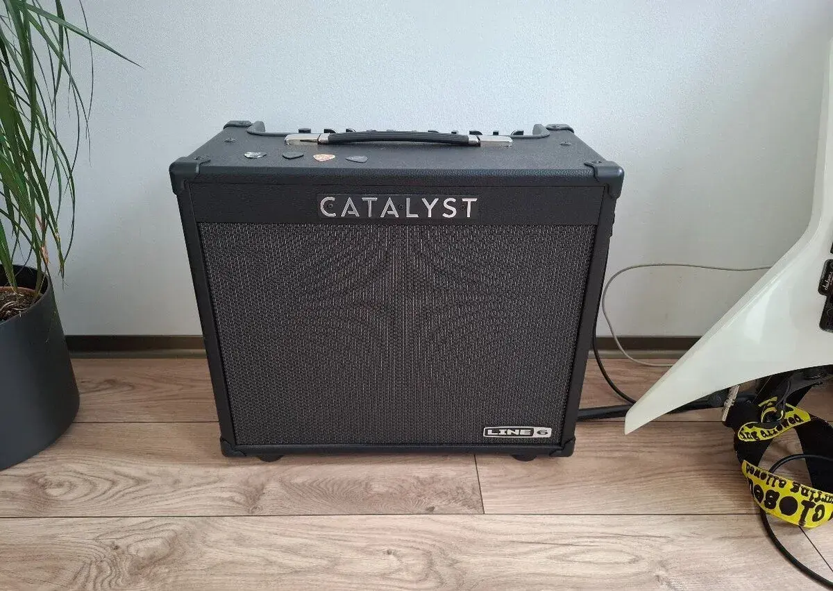 Kytarové kombo Line6 Catalyst 60