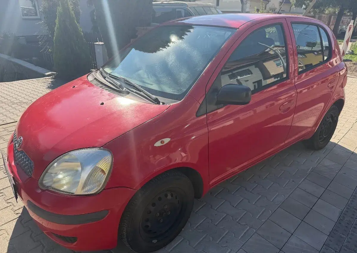 Toyota Yaris – 2004, 133 000 km