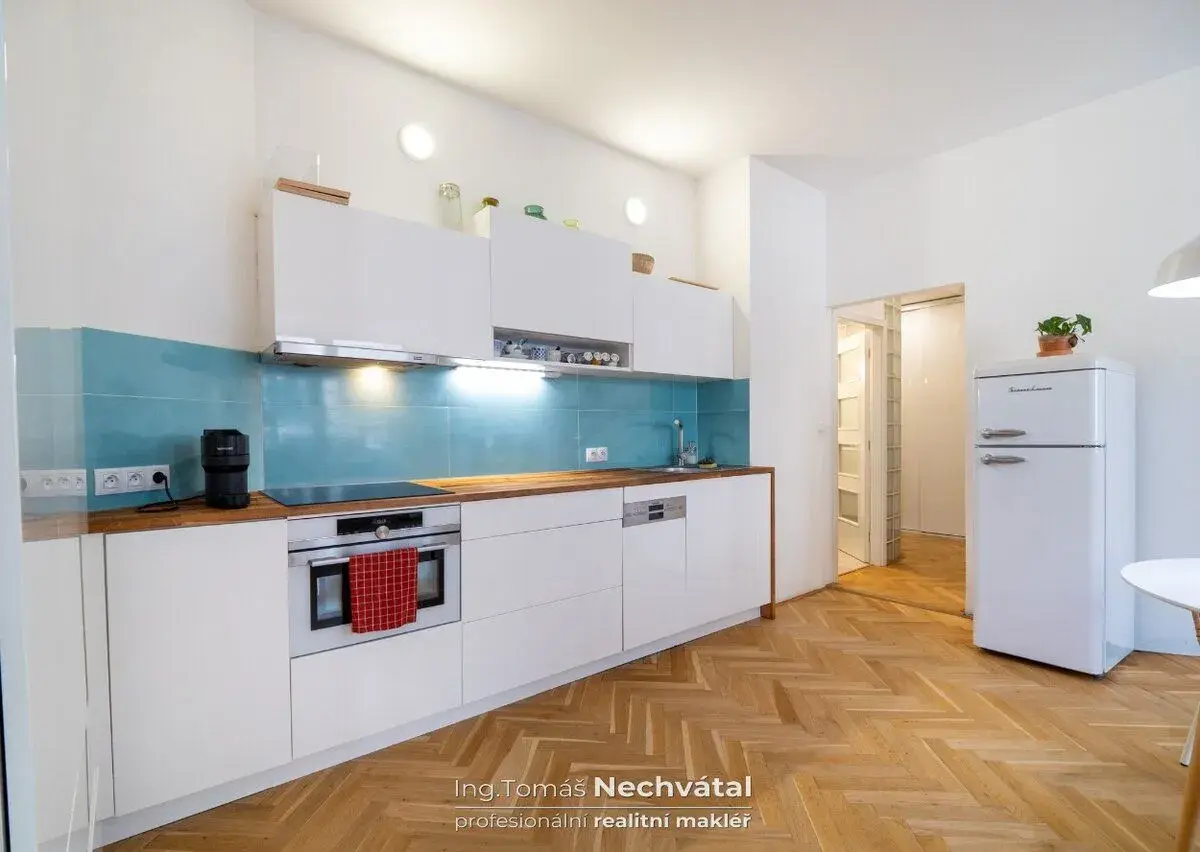 Pronájem bytu 3+kk s balkonem pod Petrovem