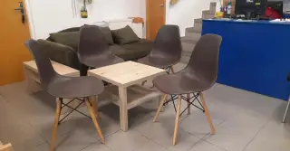 Moderní jídelní židle Cinkla