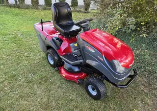 Zahradní traktor Castel Garden XTY 220 HD