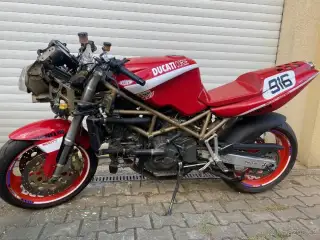 Ducati S4
