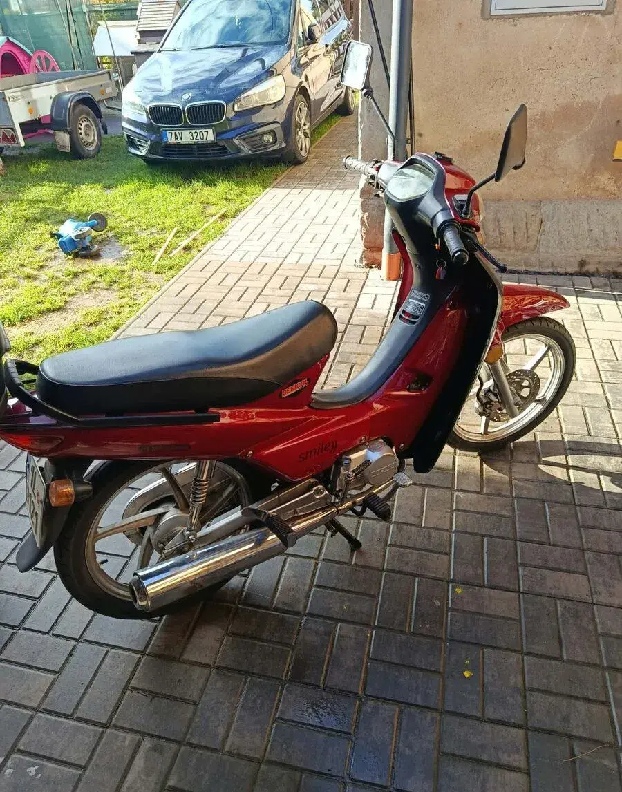 Motorka Yuki smile lifan