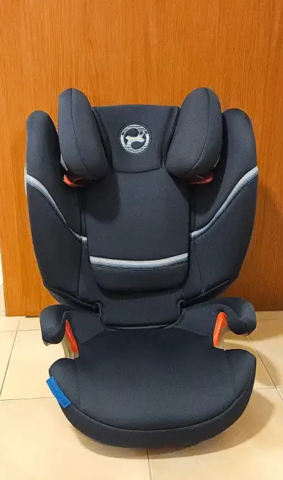 Dětská autosedačka Cybex Solution S Fix (15 - 36 kg)