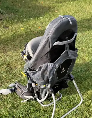 Deuter kids komfort 3, krosna na dítě, nosítko