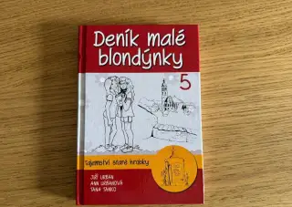 Nové-Deník malé blondýnky 5-Tajemství staré hrobky