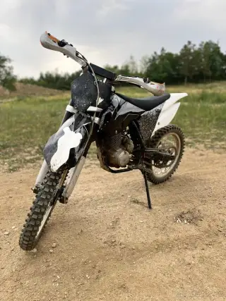 Pitbike Ultimate 250