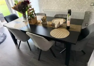 Velký rozkládací stůl IKEA (hnědočerný)