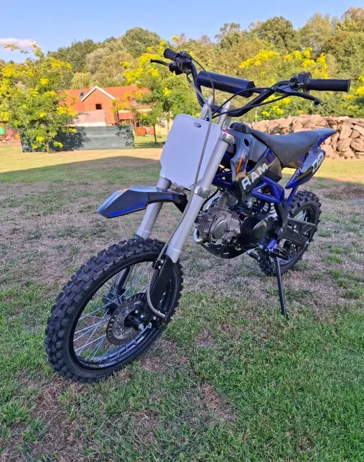 Cross motorka Mini Rocket 125 ccm