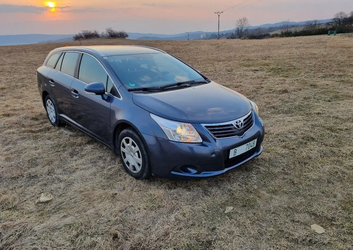 Toyota Avensis,1.6i – 182 000 km