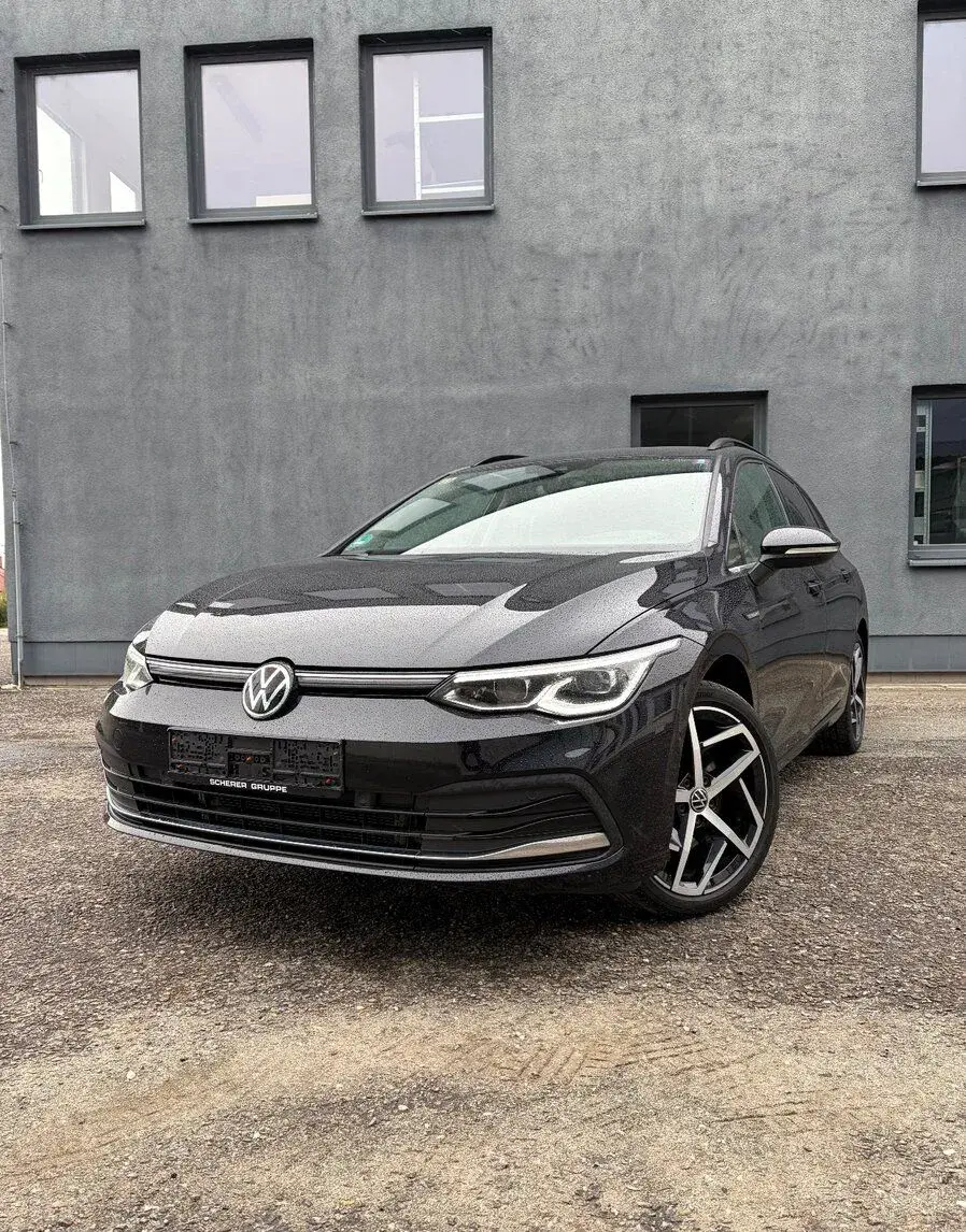 Volkswagen Golf – 2022, 109 300 km