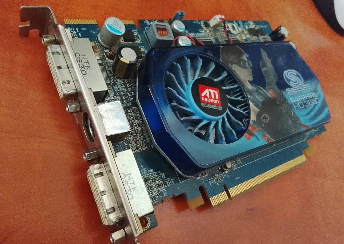 Grafická karta Ati Radeon HD 3600 512 Mb