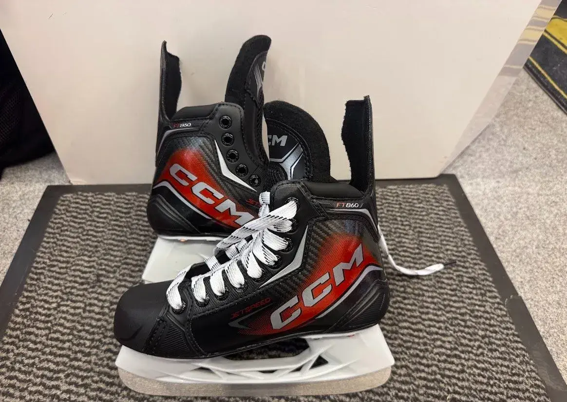 BRUSLE CCM JETSPEED 860