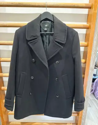 Černý dvouřadý kabát H&M vel.48