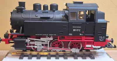 LGB/PIKO G - Parní lokomotiva 80 012 se zvukem a kouřem