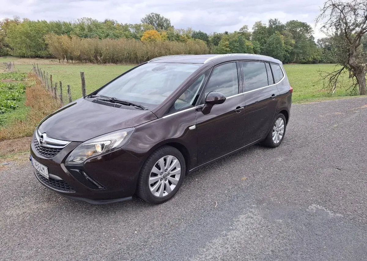 Opel zafira – 2016, 314 900 km