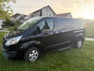 Ford Custom – 2017, 5 km