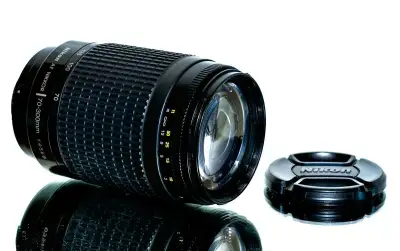 Nikon AF Nikkor 70-300mm STAV