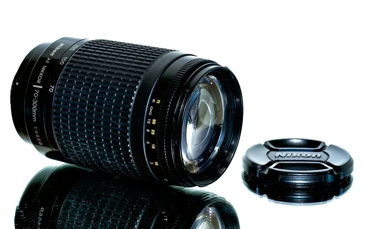Nikon AF Nikkor 70-300mm STAV