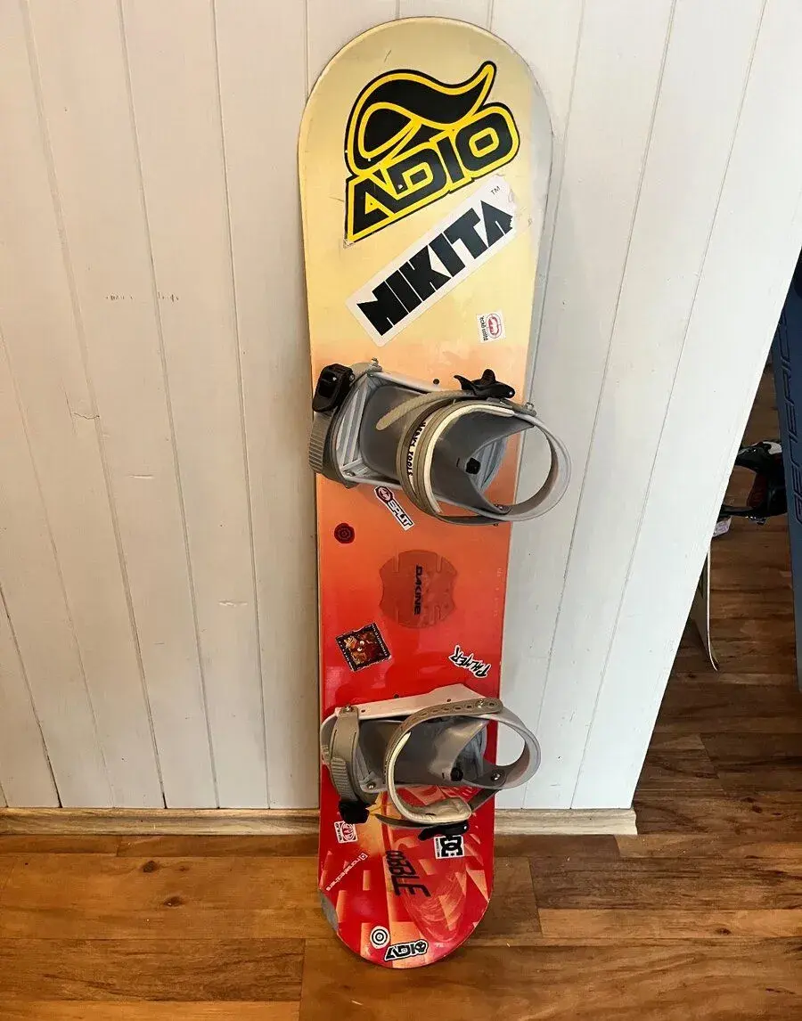 Snowboard ROBLA132cm. Váz.Heavy Tools.