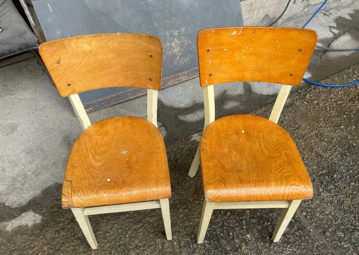 Židle dřevěná stará RETRO TON Tonet 2 kusy za 600 kč