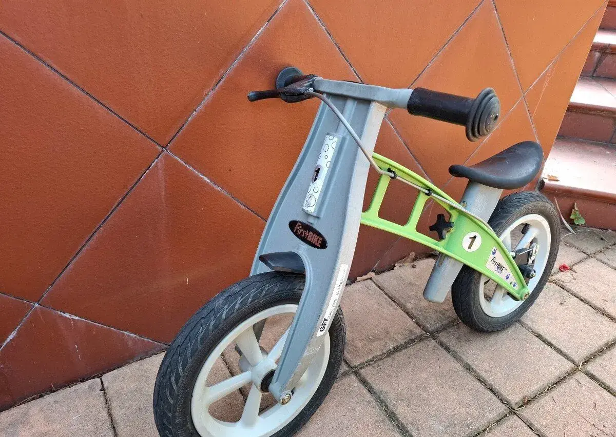 Odrážedlo First bike