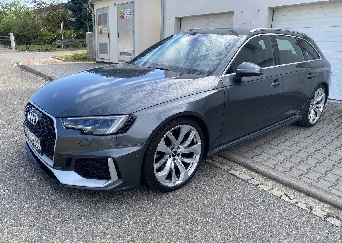 Audi RS4 – 2018