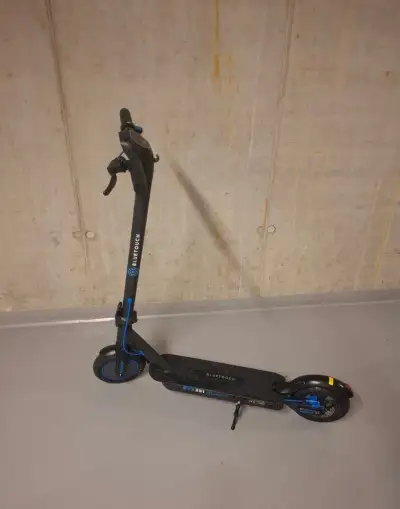 Elektrická koloběžka Bluetouch BTX351 Black
