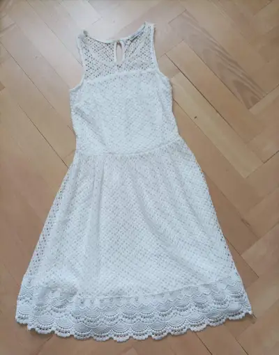 Krásné šaty vel. XS