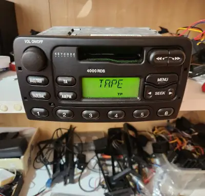 FORD 4000 RDS FOCUS FIESTA TRANSIT