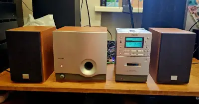 Retro micro hifi systém SONY PMC-D407L + D.O