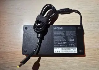 Originální napájecí adaptér Lenovo 230W (20V / 11,5A)